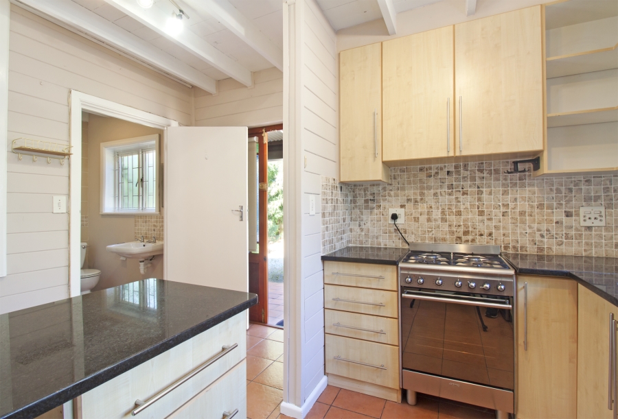 To Let 2 Bedroom Property for Rent in Kommetjie Western Cape